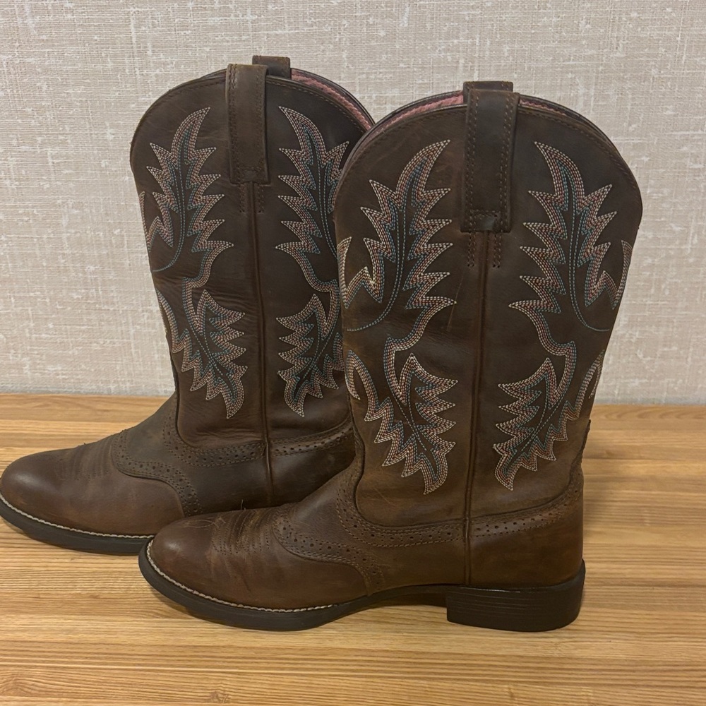 Ariat Brown Embroidered Western Heeled Women's Boots
